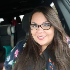 Meet your Posher, Krystal